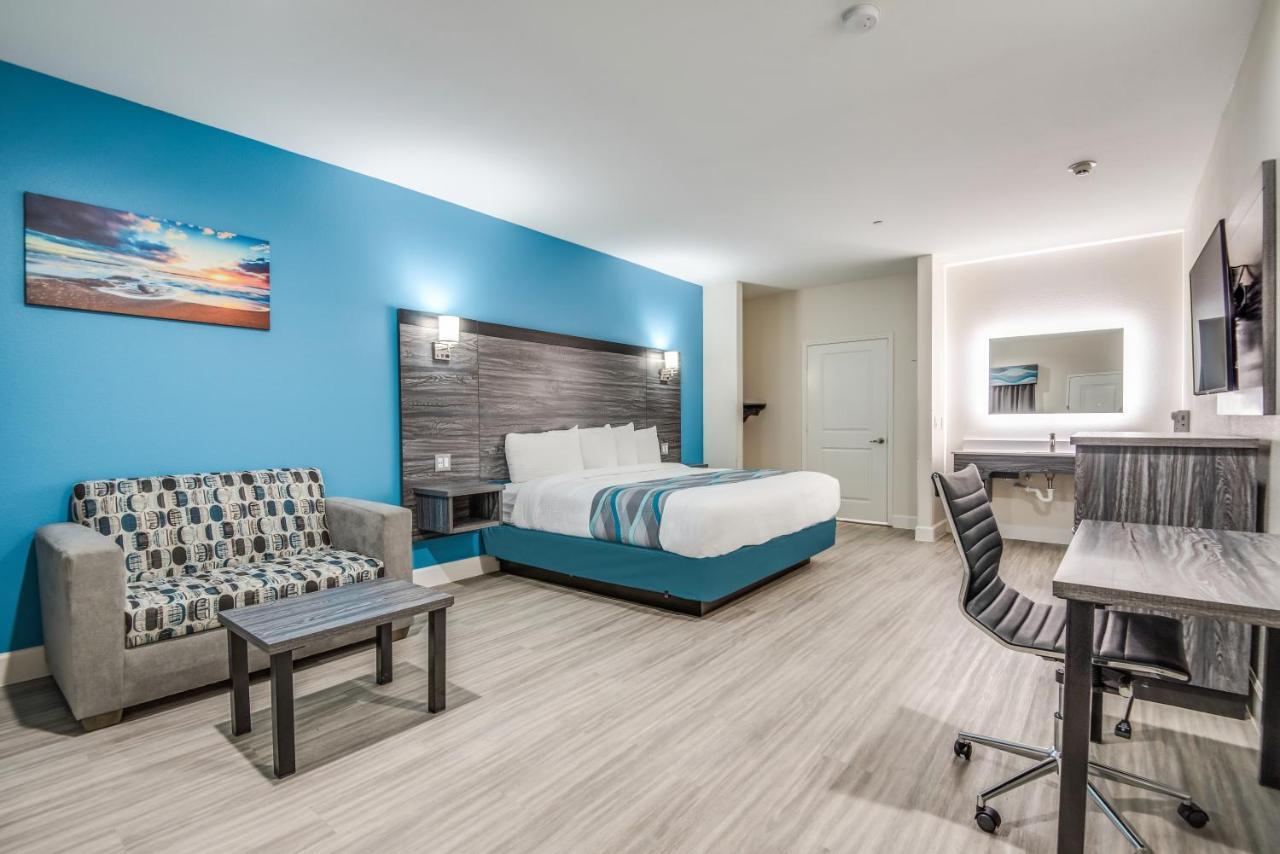 Americas Best Value Inn & Suites Houston At Hwy 6 Exterior photo